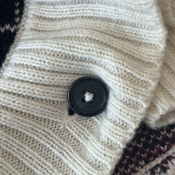 Talbots Cowlneck Cape Poncho Size Small Lambswool‎ Plaid Knitted Black Cream - Picture 8 of 10